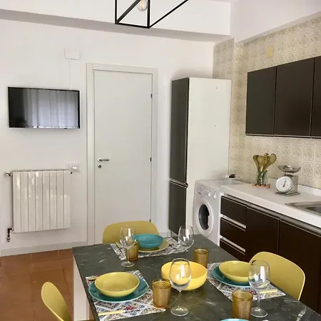 Melinda House
