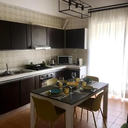 Melinda House Apartment *